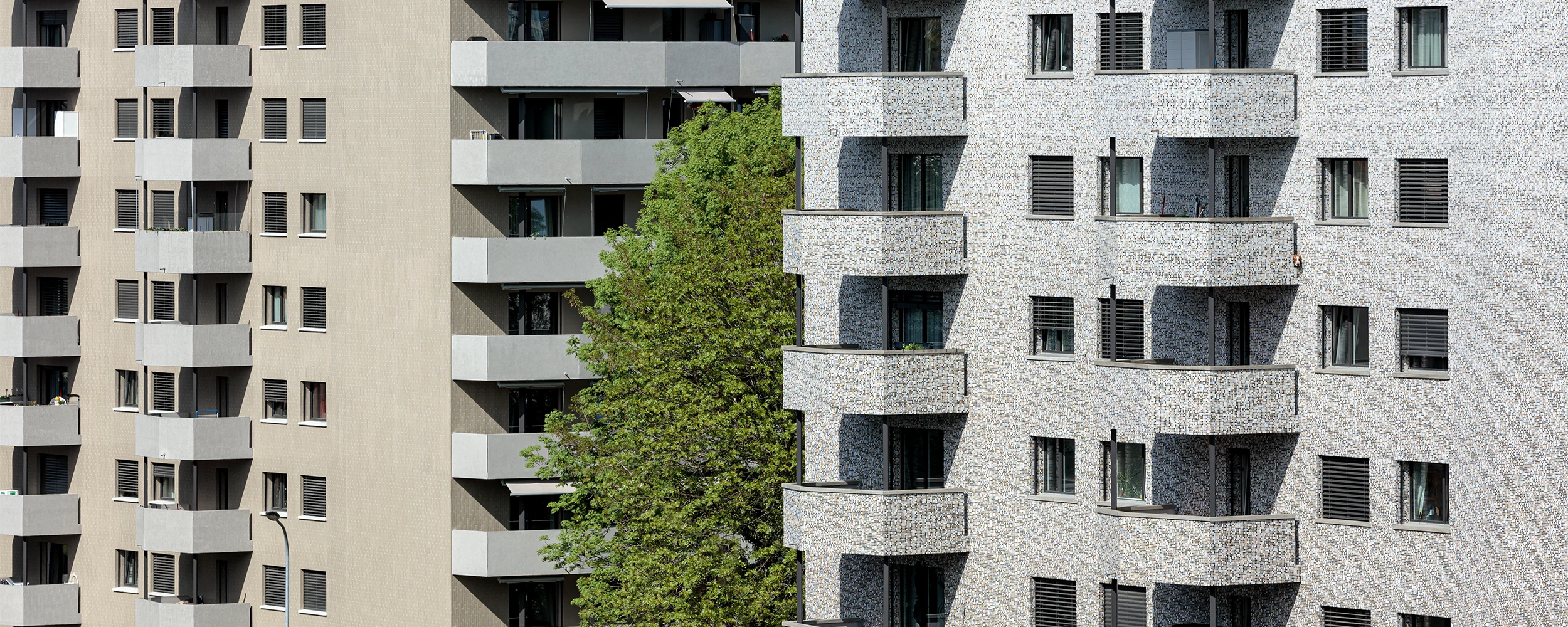 immeubles graphiques et balcons