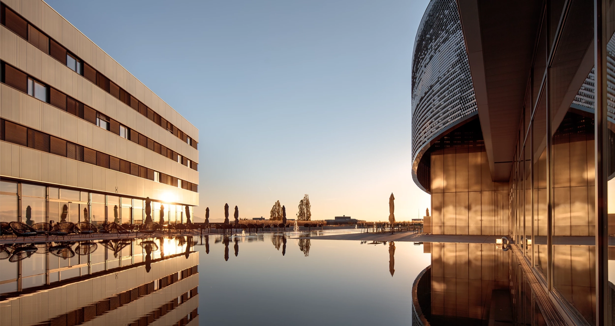 le bâtiment Aquatis, référence en architecture à Lausanne, photographie d'architecture